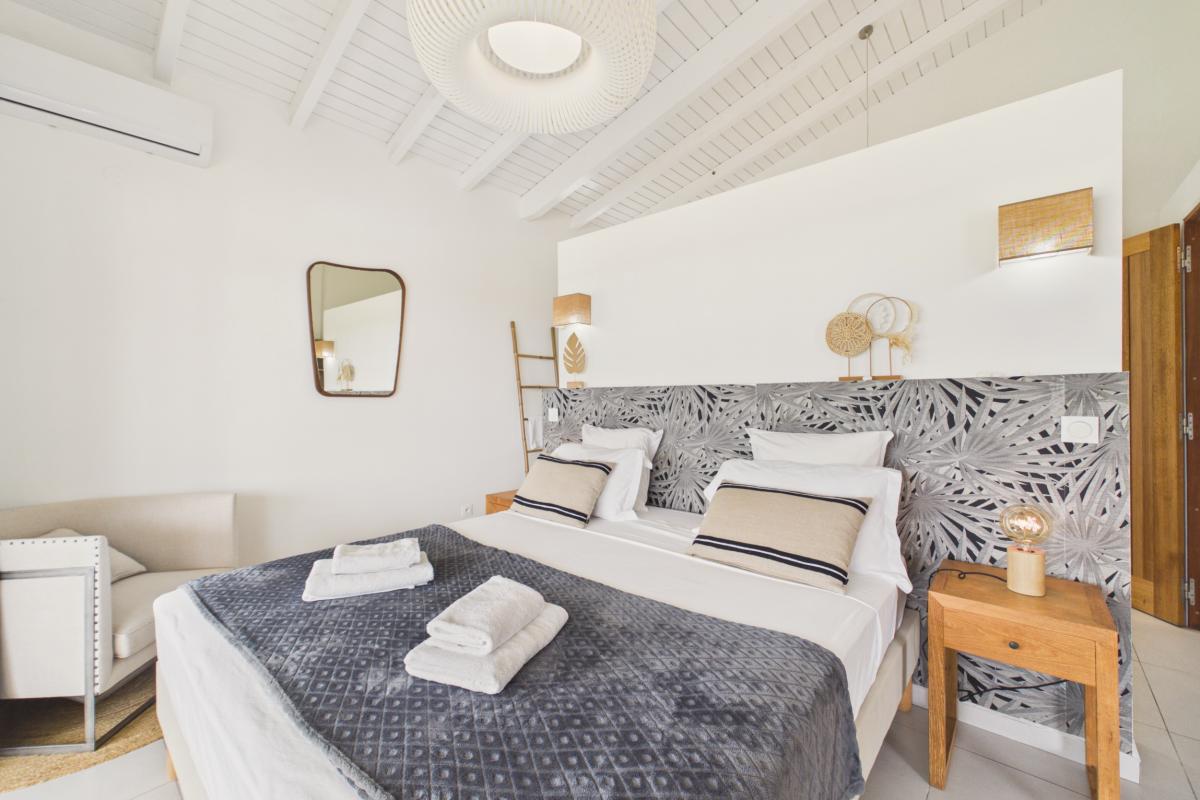 29.Location villa avec piscine vue mer Saint François Guadeloupe